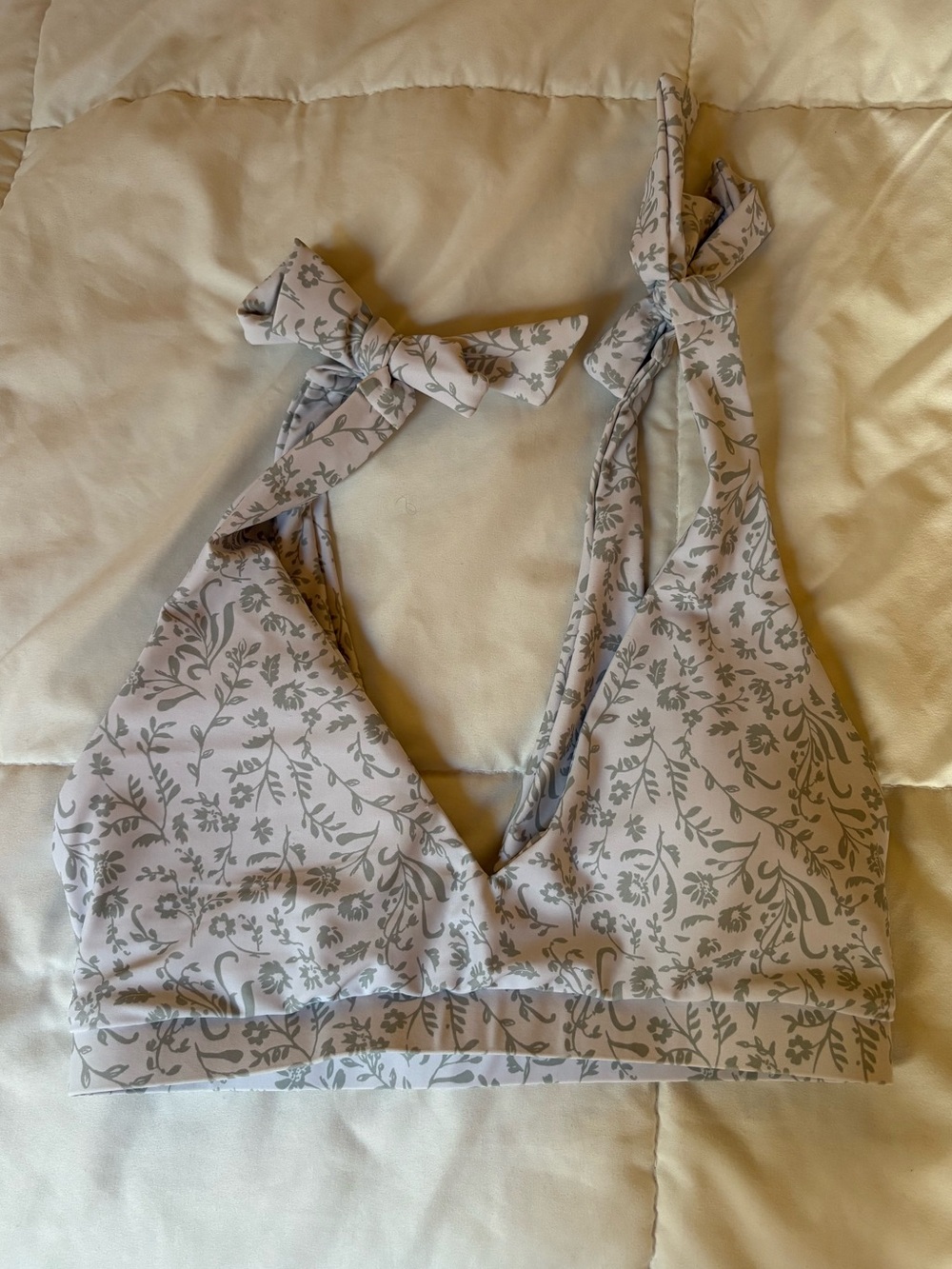 Women’s Floral Bikini Top